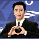 HK직캠｜이광수, '장난기 찾아볼 수 없는 멋짐' (<b>청룡</b>시리즈어워즈)