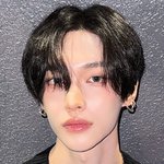 얼굴 보고 <b>말문</b>이 막힘...