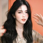 한소희, 비현실적 <b>AI</b> 미모..원래 예쁜데 더 예뻐졌네