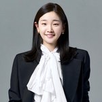 [댓글부탁해] 박소담, 이정재·정우성 소속사와 8년 동행 마무리