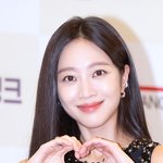 [현장포토] "예뻐서, 클로즈업"...조보아, 여신의 하트