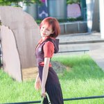 후드 원피스도 완벽하게’ (웬디의 영스트리트 출근길) [<b>HD</b>포토]