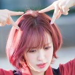 완냥이였음을 깨달아버린 순간’ (웬디의 영스트리트 출근길) [<b>HD</b>포토]