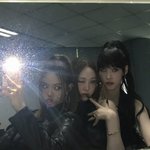 서양여자애들 <b>이표정</b> 개좋아하더라