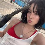 스테이씨 윤, 기름보다 뜨거운 매력으로 심장 <b>주유</b> 중...'가득이요...