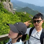 권은비, 열애 고백 빠니보틀과 <b>동반</b> 등산‥금정산서 “힐링”