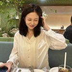 ‘하이킥’ 백진희, 어딘가 달라진 근황 공개…단아한 <b>미소</b>에 팬심...