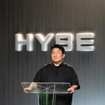 경찰, 하이브 본사 압수수색…방시혁 ‘부정거래’ 수사