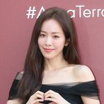 [댓글부탁해] [E포토] 한지민, '러블리 <b>무드</b>를 담은 하트'