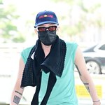 [댓글부탁해] [현장포토] "누가 봐도, <b>지용</b>"…지드래곤, 시선강탈...