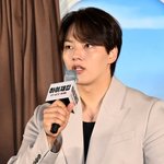 <b>여진구</b>, AV 유포 계정 팔로우 논란…소속사 "관리자 실수"