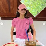 임창정’ 서하얀, 핫한 <b>라부부</b> 자랑..가려도 눈에 띄는 미모