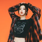 정말 아이돌이에요? <b>루카</b>, WEGO 화보에서 모델 같은 아우라를...