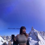 못할 추억 추가”…신수지, 빙하 속 여름→<b>청량</b>함 가득 여행 인증