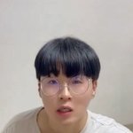 잔인한 영화는 <b>웬만</b>하면 다 볼수잇는데