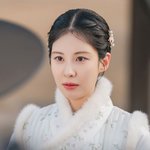 서현, 아이돌 넘어 배우로 도약…1인 2역도 모자라 130개국 시청률...