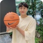 <b>허웅</b>이랑 배우 김재원 너무 닮지않음?