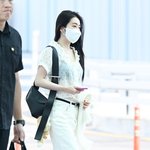 레드벨벳 아이린, 화사한 시스루 블라우스 [포토엔<b>HD</b>]