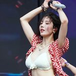 ‘워터밤 여신’ 권은비, 건강 문제로 오늘(26일) 워터밤 불참…팬들...