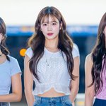 [사진]우아 <b>우연</b>,'청바지로 뽐내는 골반 라인'