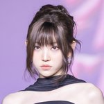 영서 앞머리 내리니까 해린 <b>상위</b>호환이네