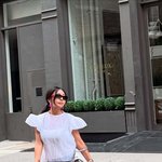 '62세' 황신혜, 미니스커트로 드러낸 각선미…20대 못지않네 [<b>N샷</b>]