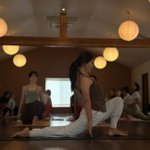 `요가강사`된 소녀시대 유리…첫 수강료 185만원 전액 기부