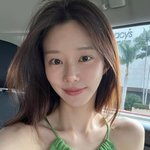 이주빈, <b>LA</b> 시선 싹쓸이할 미모…얼굴이 대체 얼마나 작은 거야