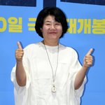 '55세 <b>미혼</b>' 이정은, 캐나다에서 굴욕당했다…"잘 못 알아들어...