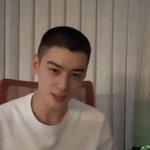 머리빨이 뭐예요? <b>삭발</b>도 타격 없는 얼굴 천재