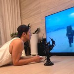 손석구, ‘등짝 스매싱’ 부르는 집중력…TV에 들어갈 기세 [DA]