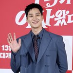 [단독] '37세 <b>미혼</b>' 안보현, 기쁜 소식 전했다…윤아와 핑크빛...