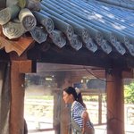 [댓글부탁해] ‘장동건’ 고소영, <b>앞치마</b> 두르고 땡볕에 부엌일까지…신비주의...