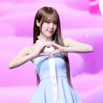 "가장 예나다운 모습"..최예나, 10개월만 전격 컴백 [스타현장]