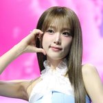 최예나 "10개월 만 컴백, 가장 예나다운 모습 보여드리려 노력"