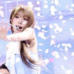 전역 후 첫 스케줄? 최예나 <b>MV</b> 촬영.."왜 내가 감동적이지"...