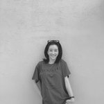 서예지, 사랑스러운 눈웃음으로 매력 발산 '완벽 <b>옆태</b>'