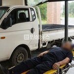 충남 <b>태안</b> 식당에서 1t 트럭 돌진;; 식사 중이던 손님 부상
