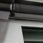 <b>월세</b>집 창문에서 계속 물이 떨어지는데