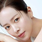 ‘최정훈’한지민, 카메라 뚫는 <b>유리알</b> 피부‥초근접에도 완벽 [스타화보]