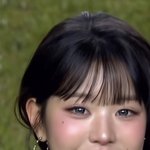 <b>장원영</b> 이 <b>렌즈</b> 뭘까?