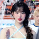 장원영 이거 렌즈도 그렇구