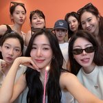 <b>태연</b> 혼자 20대같음