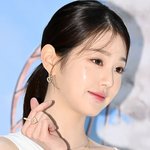 장원영 <b>진심</b> 연한 화장이 훨씬 예쁨