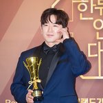 신화 이민우, 결혼 소식 깜짝 발표하며 팬들에게 감사 인사