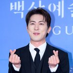 '12억뷰 대박' 김원훈, 한강뷰 신혼집 공개 "아내 어린이 뮤지컬...