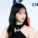 [댓글부탁해] 카리나 <b>이날</b> 개이쁜듯