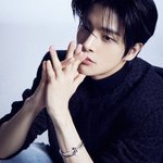 얘 잘<b>생기</b>비않앗냐