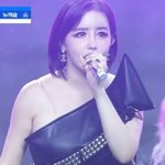 박봄, '컨디션 난조' 회복…'손흥민 고별전'서 완벽 라이브 무대