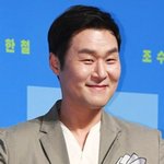 윤경호, '유퀴즈' 등장과 <b>동시</b>에 오열…"나이 속였다"
